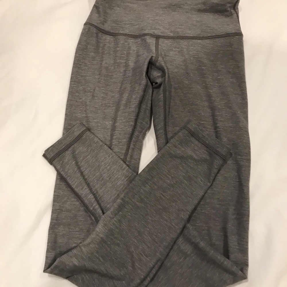 Lily lemon SUPER soft grey yoga/leggings!